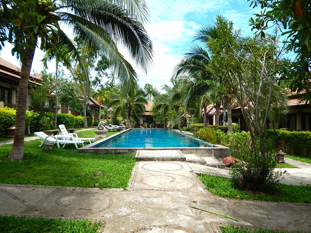 Whispering Palms - Duplex Villas - Pool 1